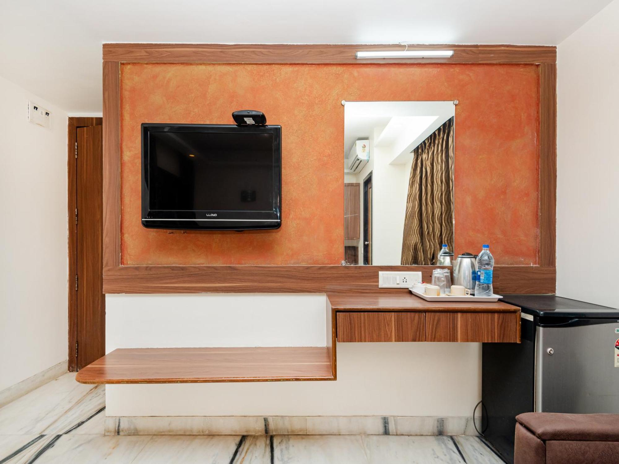 Hotel Balwas Szúrat Kültér fotó