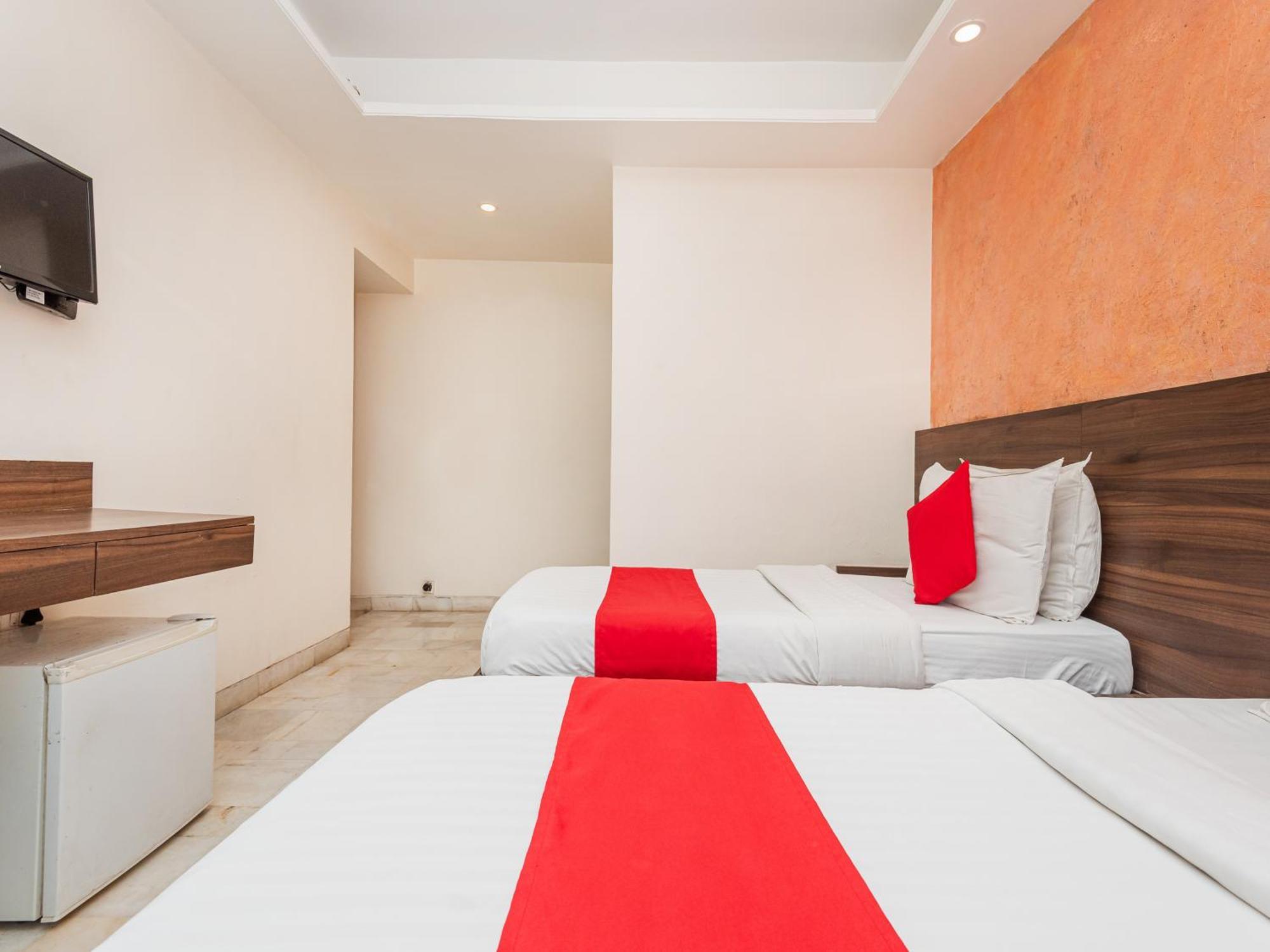 Hotel Balwas Szúrat Kültér fotó